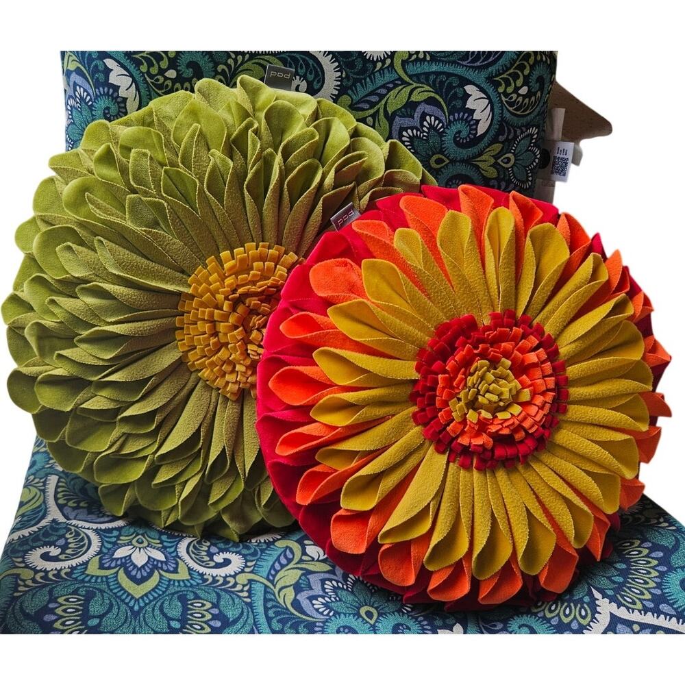 Gorgeous 16" & 12" heavy feather filled decor pillows green red by pod C13 5#